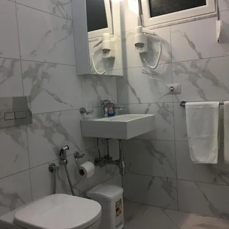 Guest house Orkidea Sarande